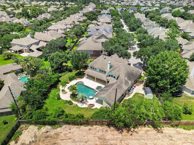 17303 Village Breeze Drive, Tomball, TX 77377
