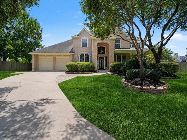 17303 Village Breeze Drive, Tomball, TX 77377