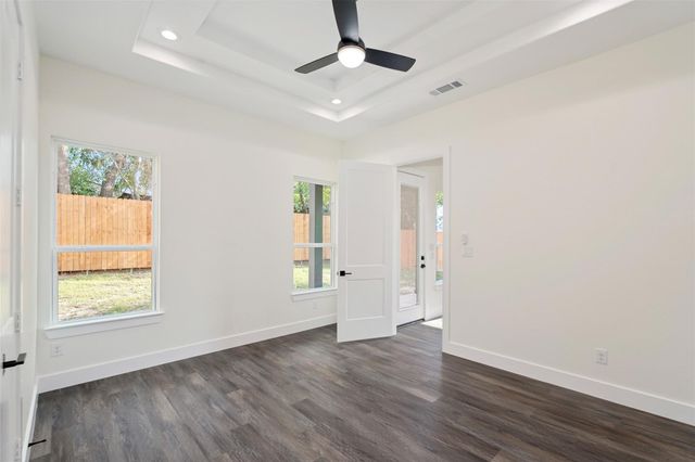 802.5 N Needmore Street, Athens, TX 75751