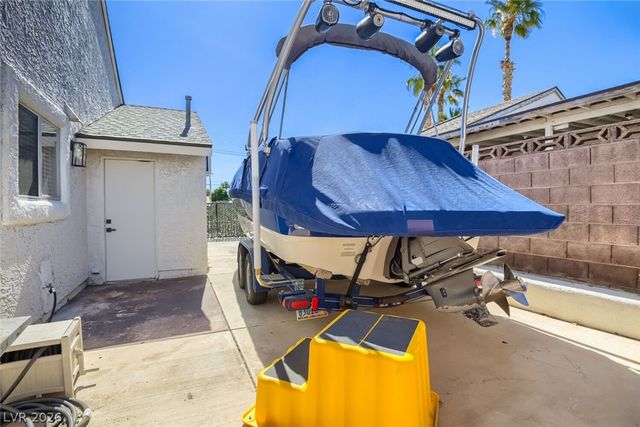 802 Fireweed Drive, Henderson, NV 89002