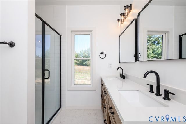 4805 Indian Creek Rd, Mineral, VA 23117