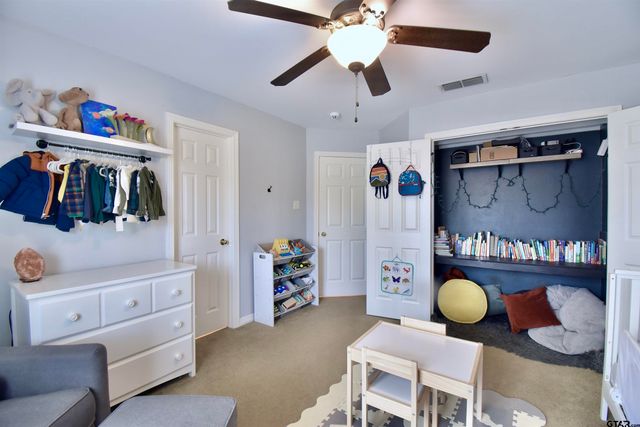 1406 Kingspark Dr, Tyler, TX 75703