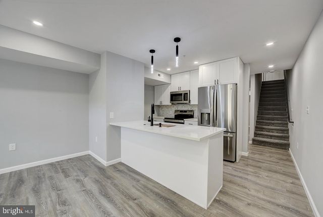 832 19TH ST NE #A, Washington, DC 20002