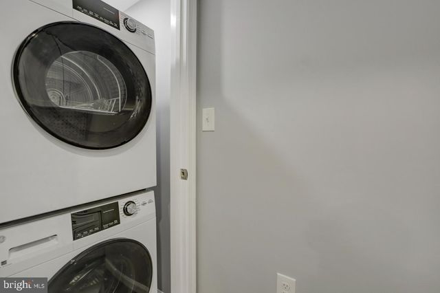 832 19TH ST NE #A, Washington, DC 20002