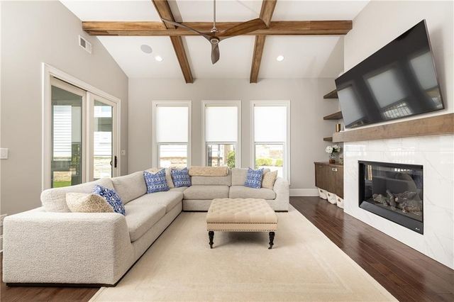 735 Belle Isle Drive, Alpharetta, GA 30009