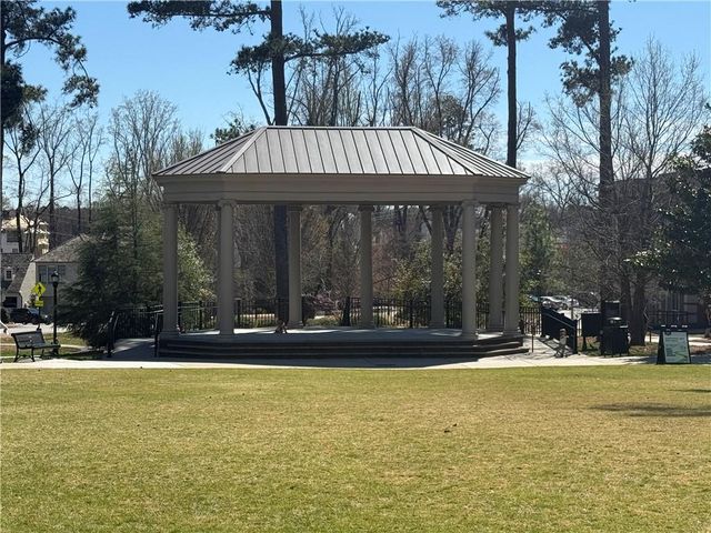 735 Belle Isle Drive, Alpharetta, GA 30009