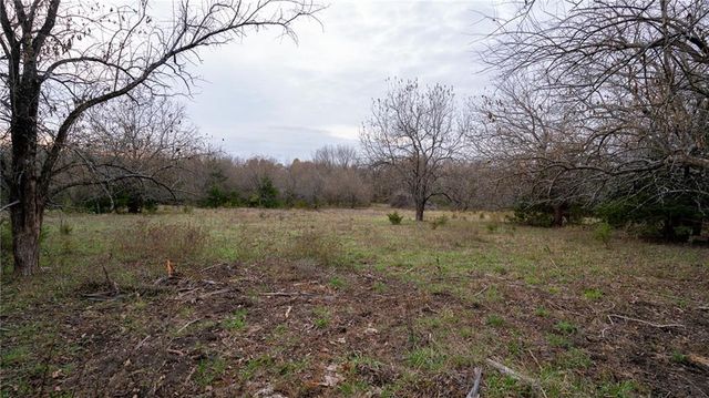 35900 Plum Creek Road, Osawatomie, KS 66064