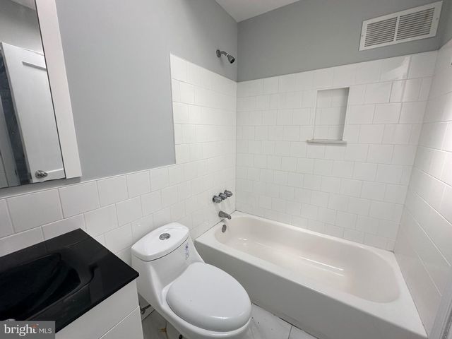 7273 BRADFORD ST, Philadelphia, PA 19149