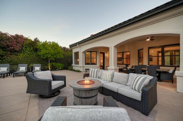 3684 Greenview Dr, El Dorado Hills, CA 95762