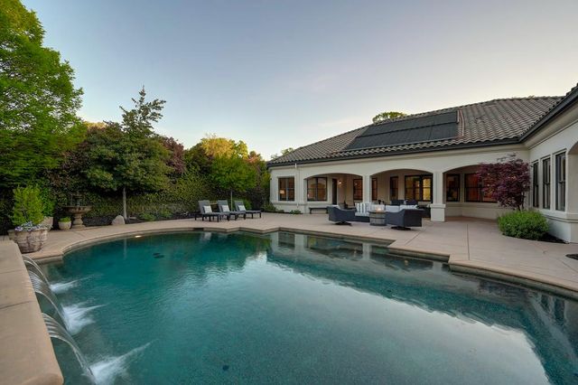 3684 Greenview Dr, El Dorado Hills, CA 95762