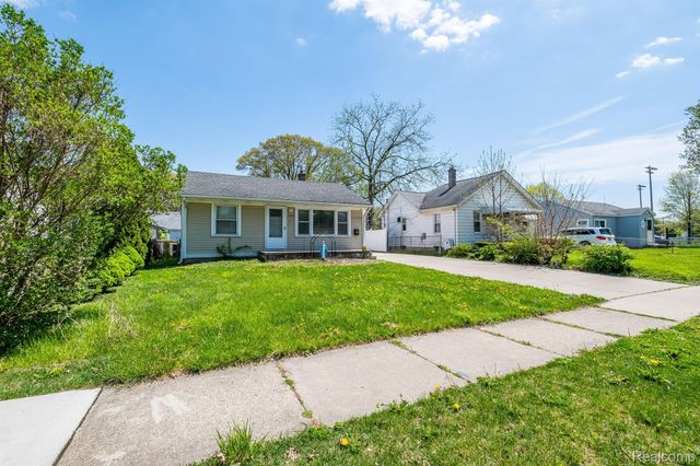 26536 PALMER Boulevard, Madison Heights, MI 48071