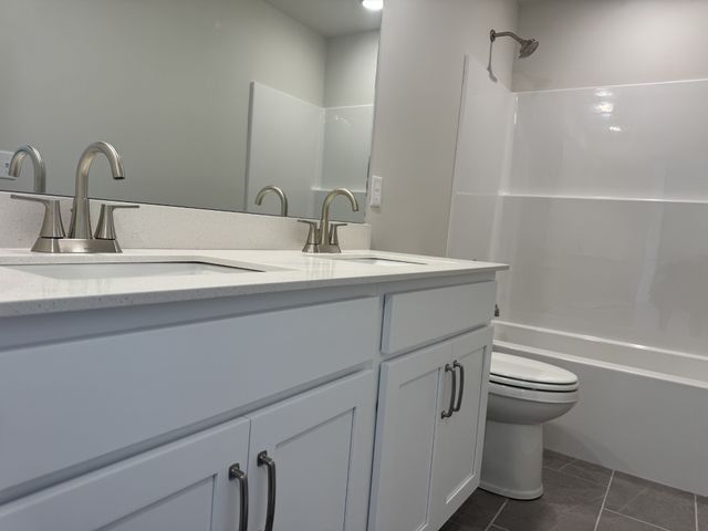 133 Dahlia Dr, La Vergne, TN 37086