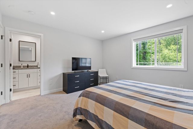 19 Willis Street, Auburn, MA 01501