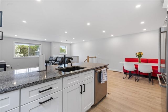 19 Willis Street, Auburn, MA 01501
