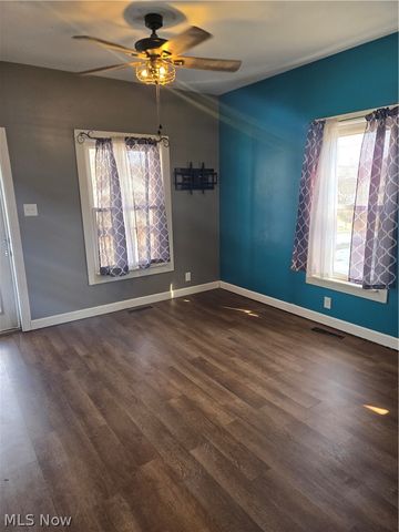 3404 6th Avenue Avenue, Parkersburg, WV 26101