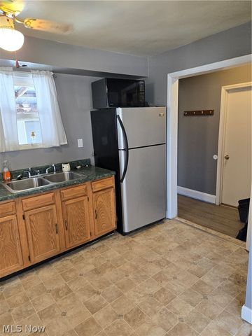 3404 6th Avenue Avenue, Parkersburg, WV 26101