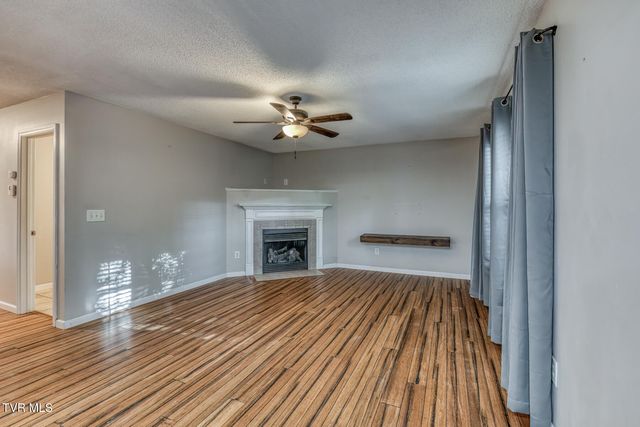 329 Chestnut Grove Church Road, Jonesborough, TN 37659