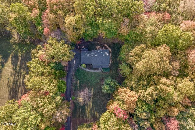 329 Chestnut Grove Church Road, Jonesborough, TN 37659