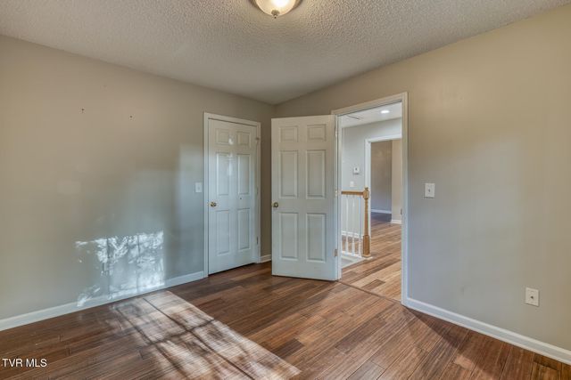 329 Chestnut Grove Church Road, Jonesborough, TN 37659