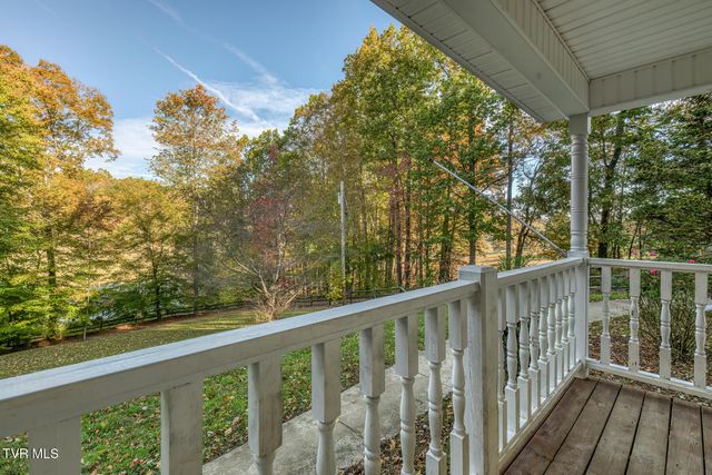 329 Chestnut Grove Church Road, Jonesborough, TN 37659