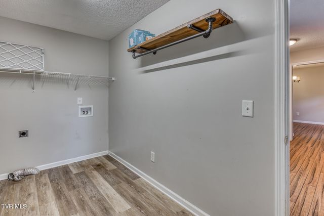 329 Chestnut Grove Church Road, Jonesborough, TN 37659