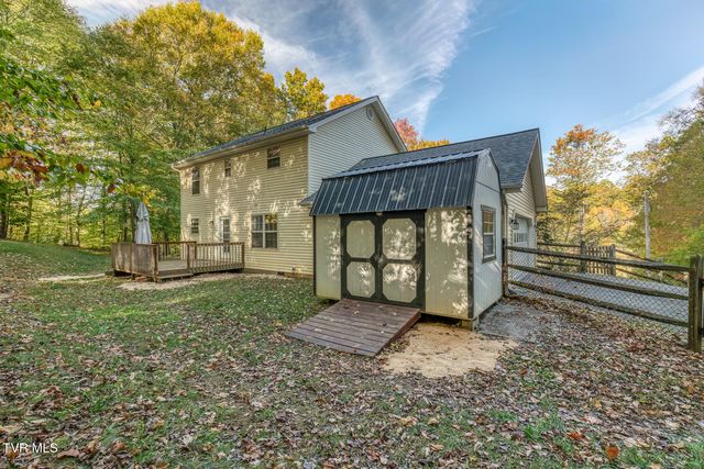 329 Chestnut Grove Church Road, Jonesborough, TN 37659