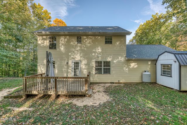 329 Chestnut Grove Church Road, Jonesborough, TN 37659