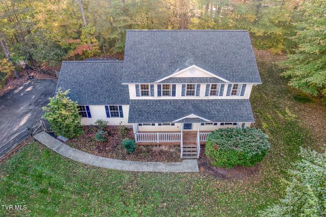 329 Chestnut Grove Church Road, Jonesborough, TN 37659