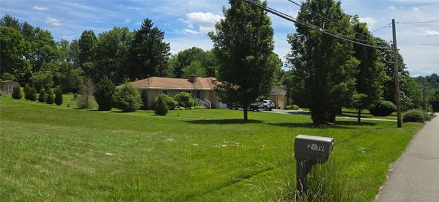 2619 Linda Dr, Murrysville, PA 15668