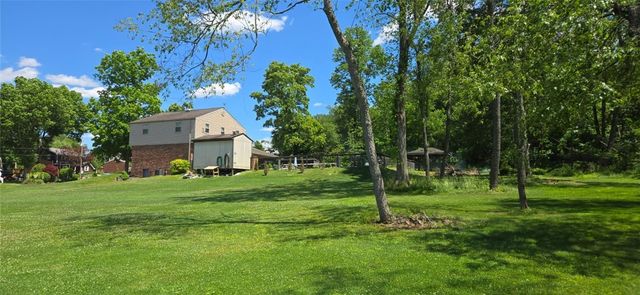2619 Linda Dr, Murrysville, PA 15668