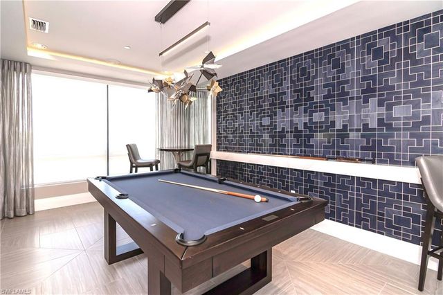 1135 3rd Ave S 318, Naples, FL 34102