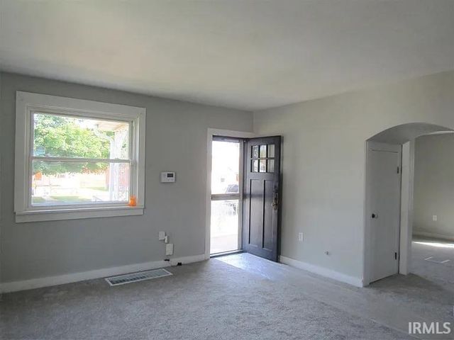 825 Camden Street, South Bend, IN 46619