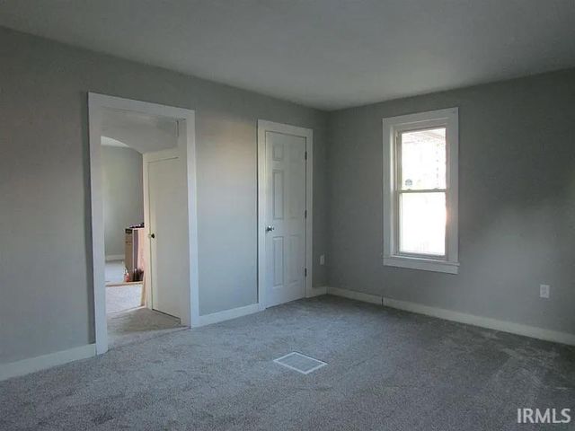 825 Camden Street, South Bend, IN 46619