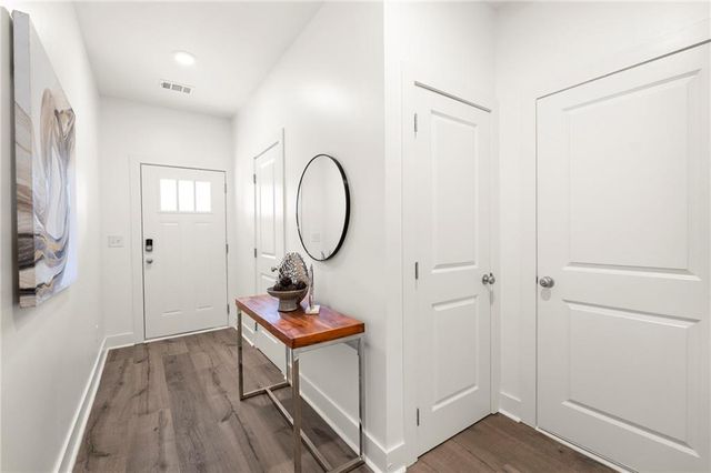 5820 Calle Vista Drive, Lithonia, GA 30058