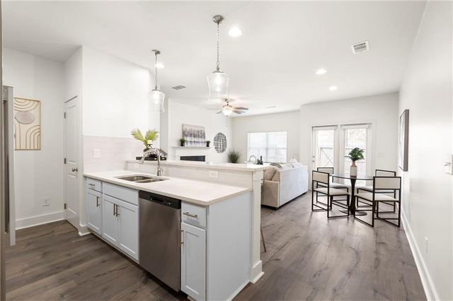 5820 Calle Vista Drive, Lithonia, GA 30058