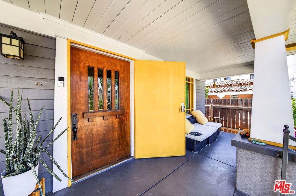 1610 W 36th Place, Los Angeles, CA 90018 — photo 2