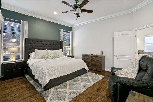 4920 Birchman Avenue, Fort Worth, TX 76107