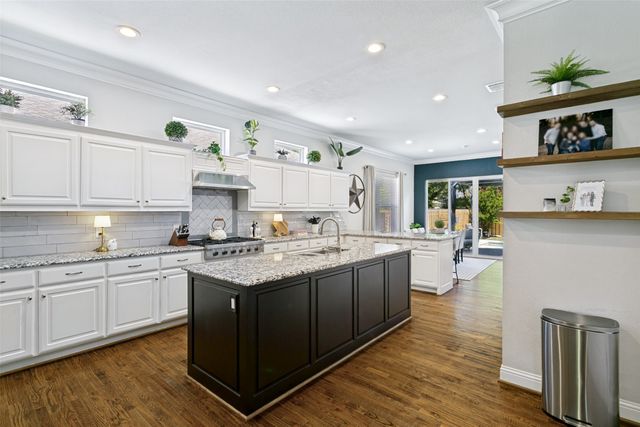 4920 Birchman Avenue, Fort Worth, TX 76107