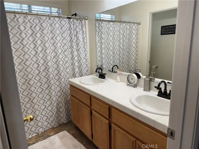 5853 Jefferson Court, Fontana, CA 92336
