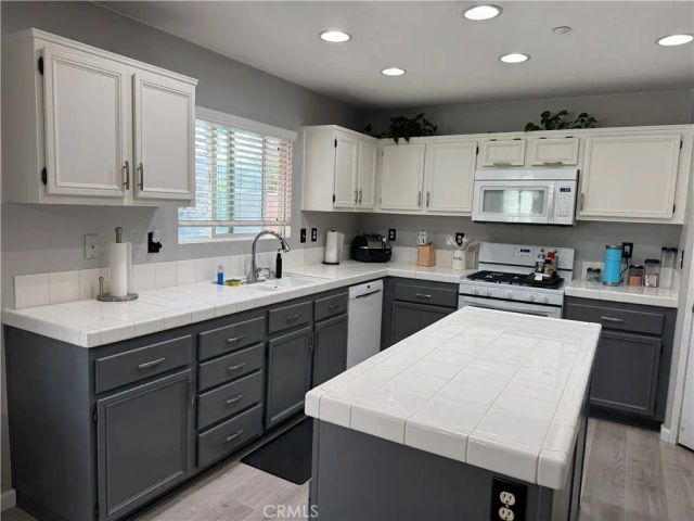 5853 Jefferson Court, Fontana, CA 92336