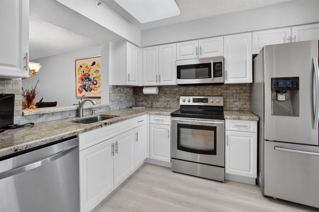 6269 Pointe Regal Circle 307, Delray Beach, FL 33484