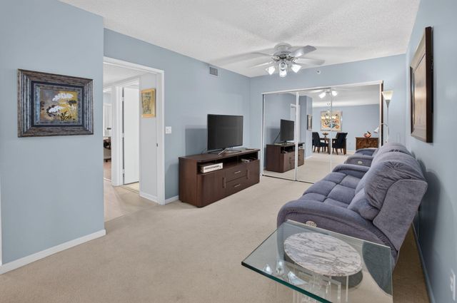 6269 Pointe Regal Circle 307, Delray Beach, FL 33484