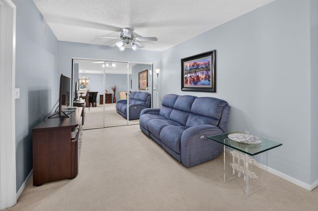 6269 Pointe Regal Circle 307, Delray Beach, FL 33484