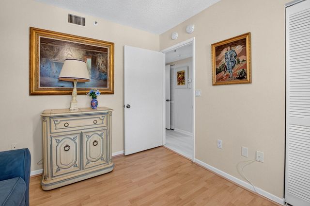 6269 Pointe Regal Circle 307, Delray Beach, FL 33484
