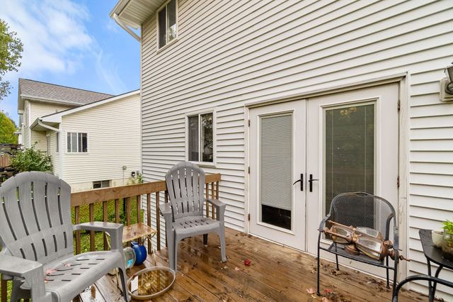 1361 S 50th Place, West Des Moines, IA 50265