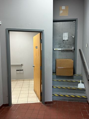 1260 Hyde Park Ave, Boston, MA 02136