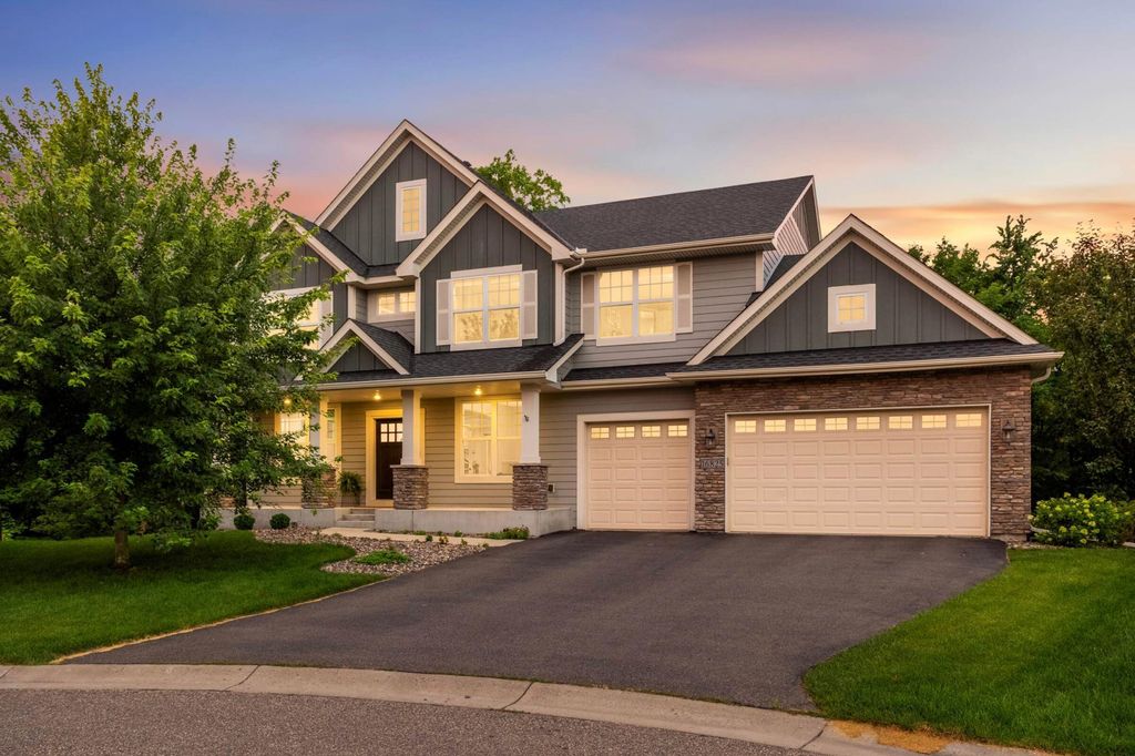 16825 51st Place N, Plymouth, MN 55446