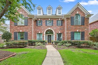 1415 Meadow Hill Drive, Sugar Land, TX 77479