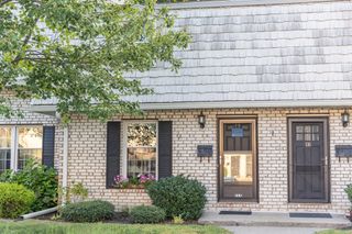 135 Corey Colonial 135, Agawam, MA 01001