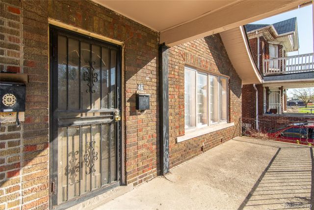 46 W Arizona Street, Highland Park, MI 48203
